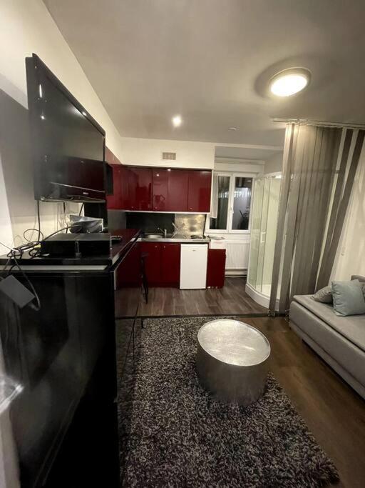Magnifique Studio Champs-Elysee Apartment ปารีส ภายนอก รูปภาพ